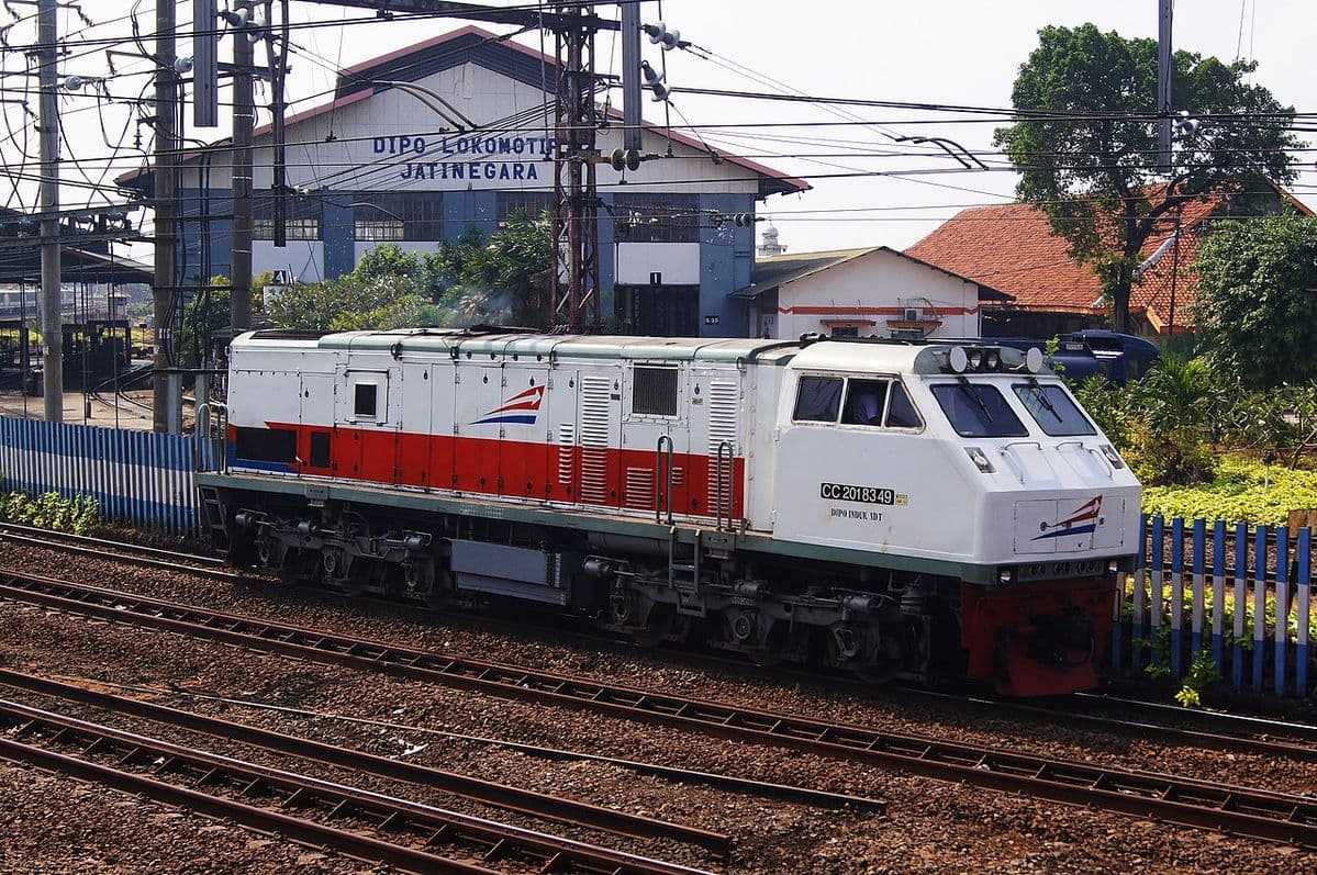 Tragedi di Rel Bekasi: Satu Nyawa Melayang dan Pertanyaan Besar Tentang Keselamatan Publik