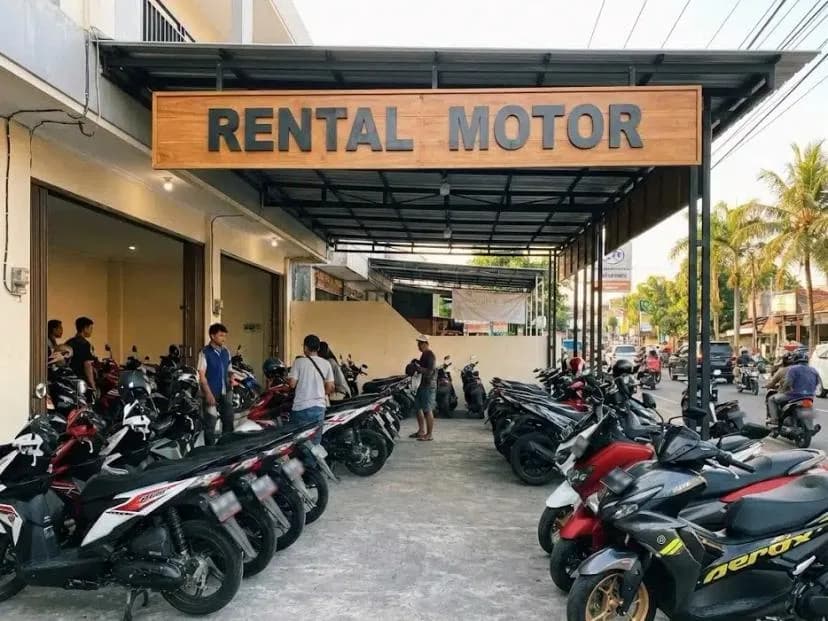 Menunggang Jakarta: Lima Embun Penyejuk di Tengah Hiruk Pikuk, Pilihan Menyewa Motor yang Menenangkan